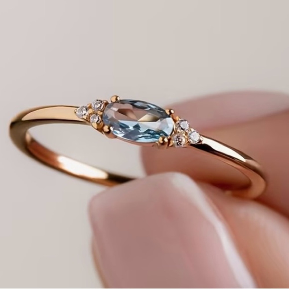 Elegant Gold Ring with Blue Gemstone Size 9